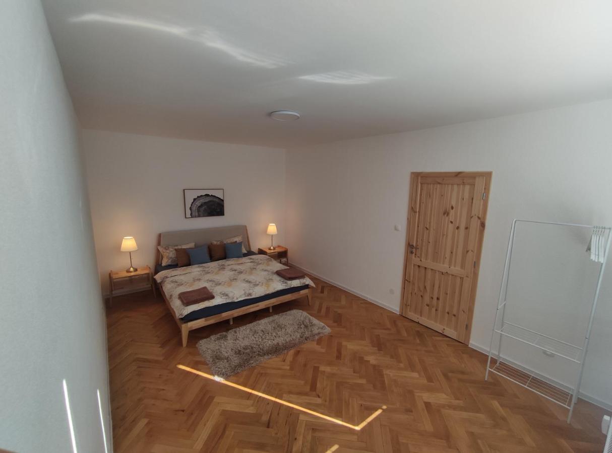 Sky Apartment Privigye Kültér fotó